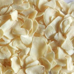 Suszone płatki czosnku