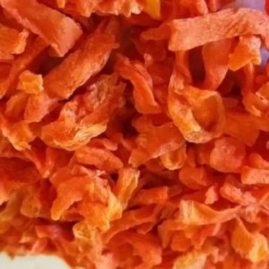 Suszone chipsy marchewkowe